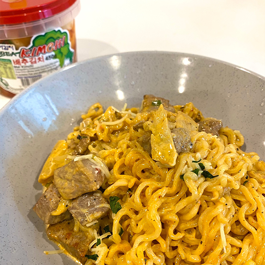 Creamy kimchi noodles
