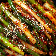Load image into Gallery viewer, Spring onion Kimchi (Pa-kimchi) 400g