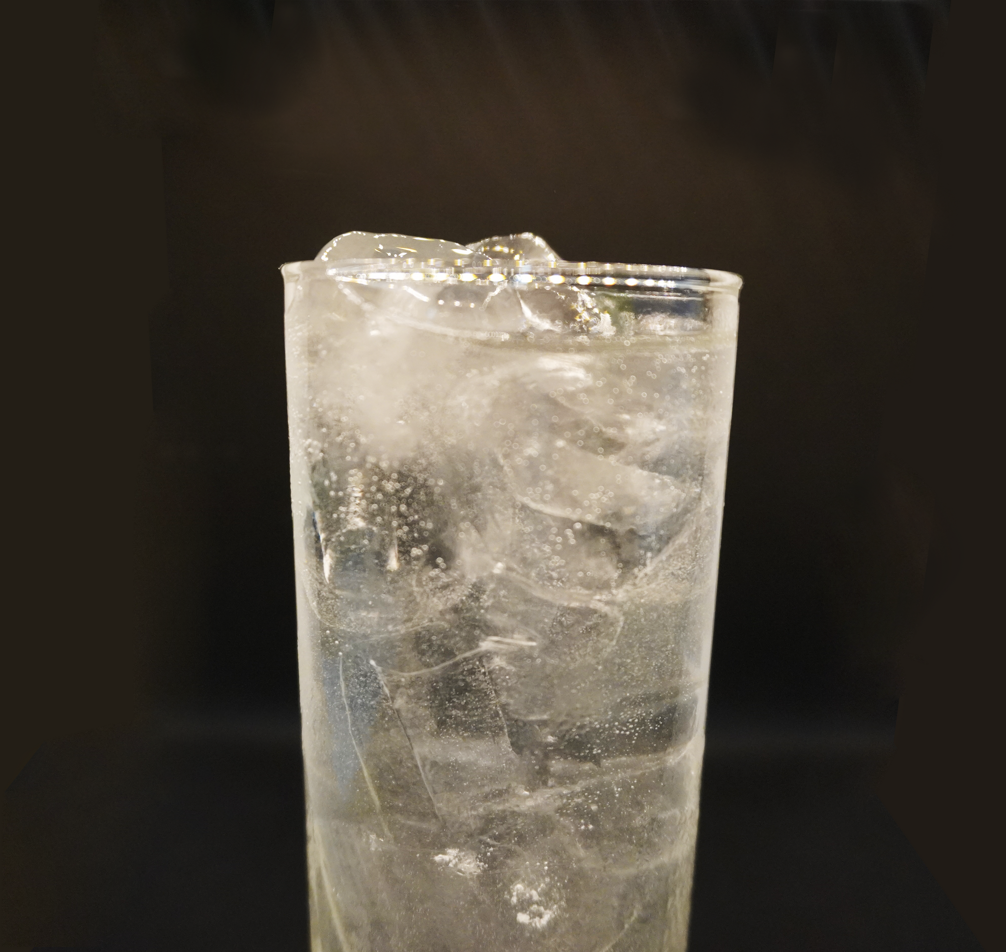 white kimchi tonice with soda water